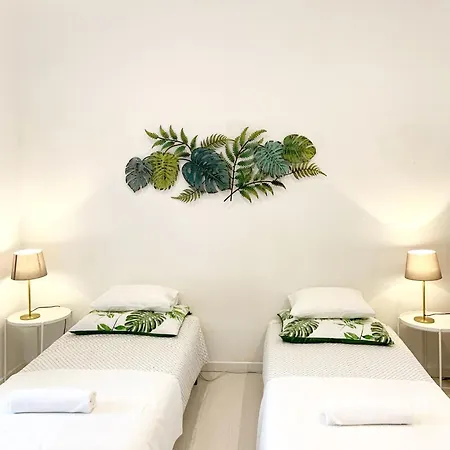 Apartment Alcantara Studio 15 *